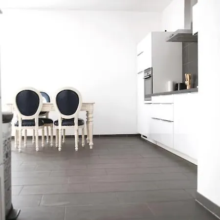 Modern & Bright 1br Flat Apartamento Luxemburgo